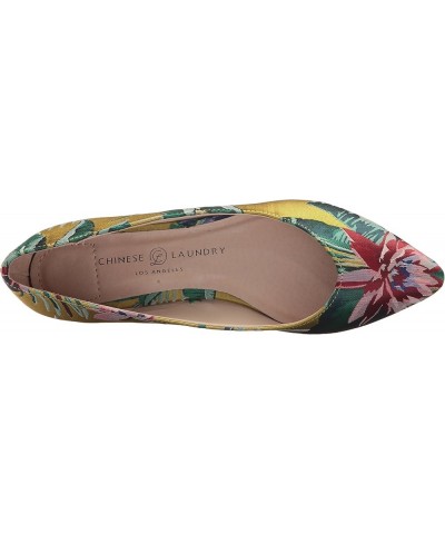 Women's Gavin Pointed Toe Flat Yellow Lotus Print $37.48 Flats