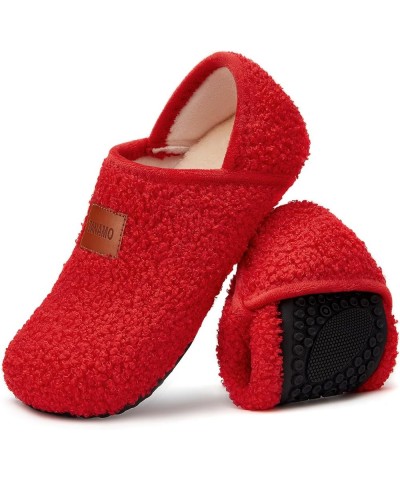 Women's Men's Slippers Socks House Shoes Slip On Indoor Outdoor Travel Unisex Fuzzy Fluffy Lining Size 8 9 Christmas Red $10....