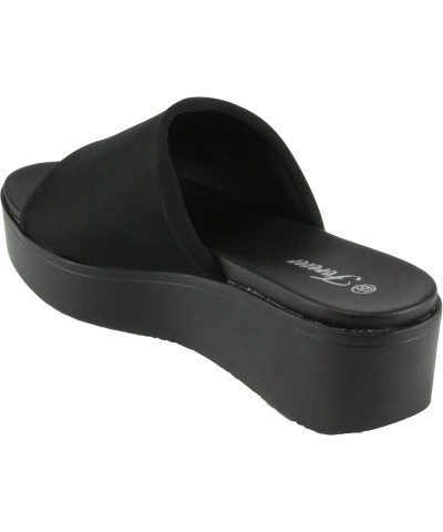 Link Campus Womens Slip On Raised Platform Sandals Black $16.37 Sandals